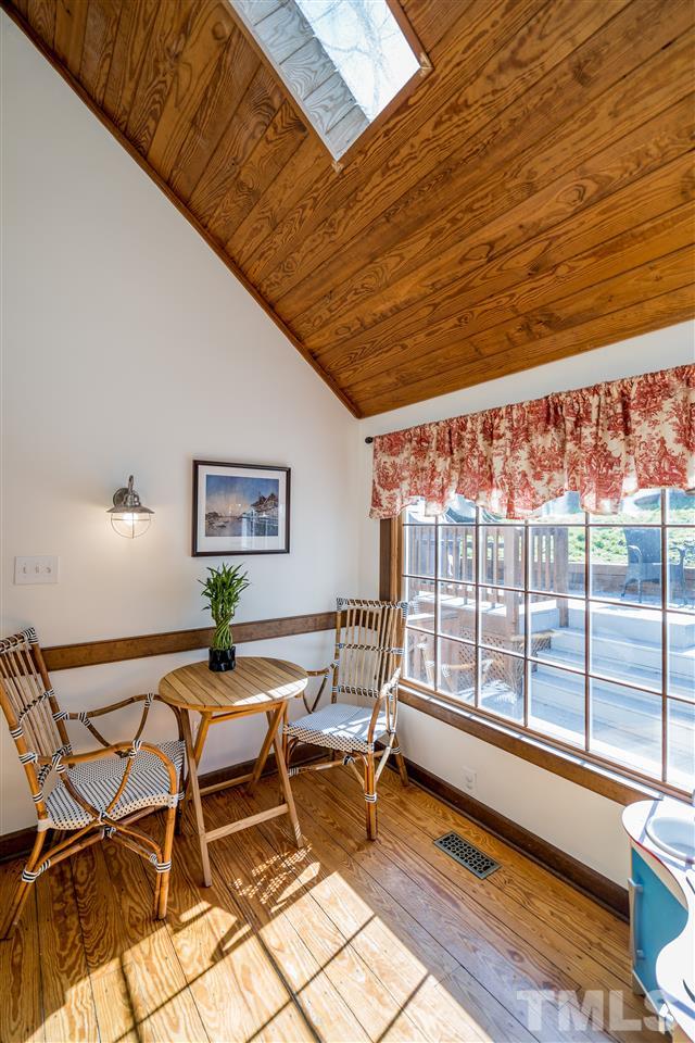 2220 Oxford Road Raleigh, NC 27608 - Photo 11 of 29