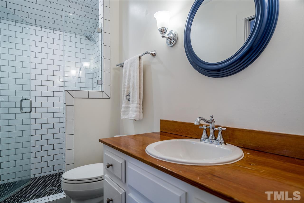 2220 Oxford Road Raleigh, NC 27608 - Photo 13 of 29