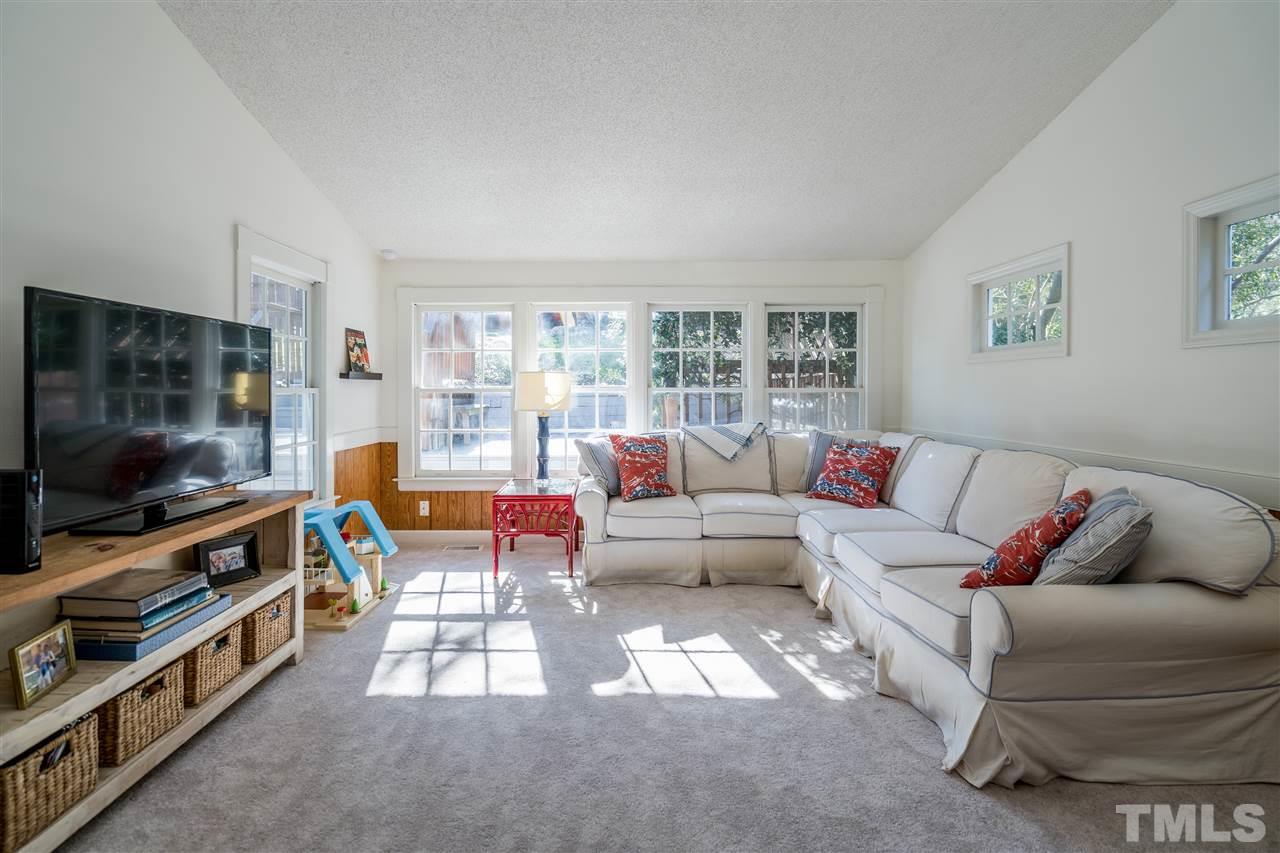 2220 Oxford Road Raleigh, NC 27608 - Photo 14 of 29