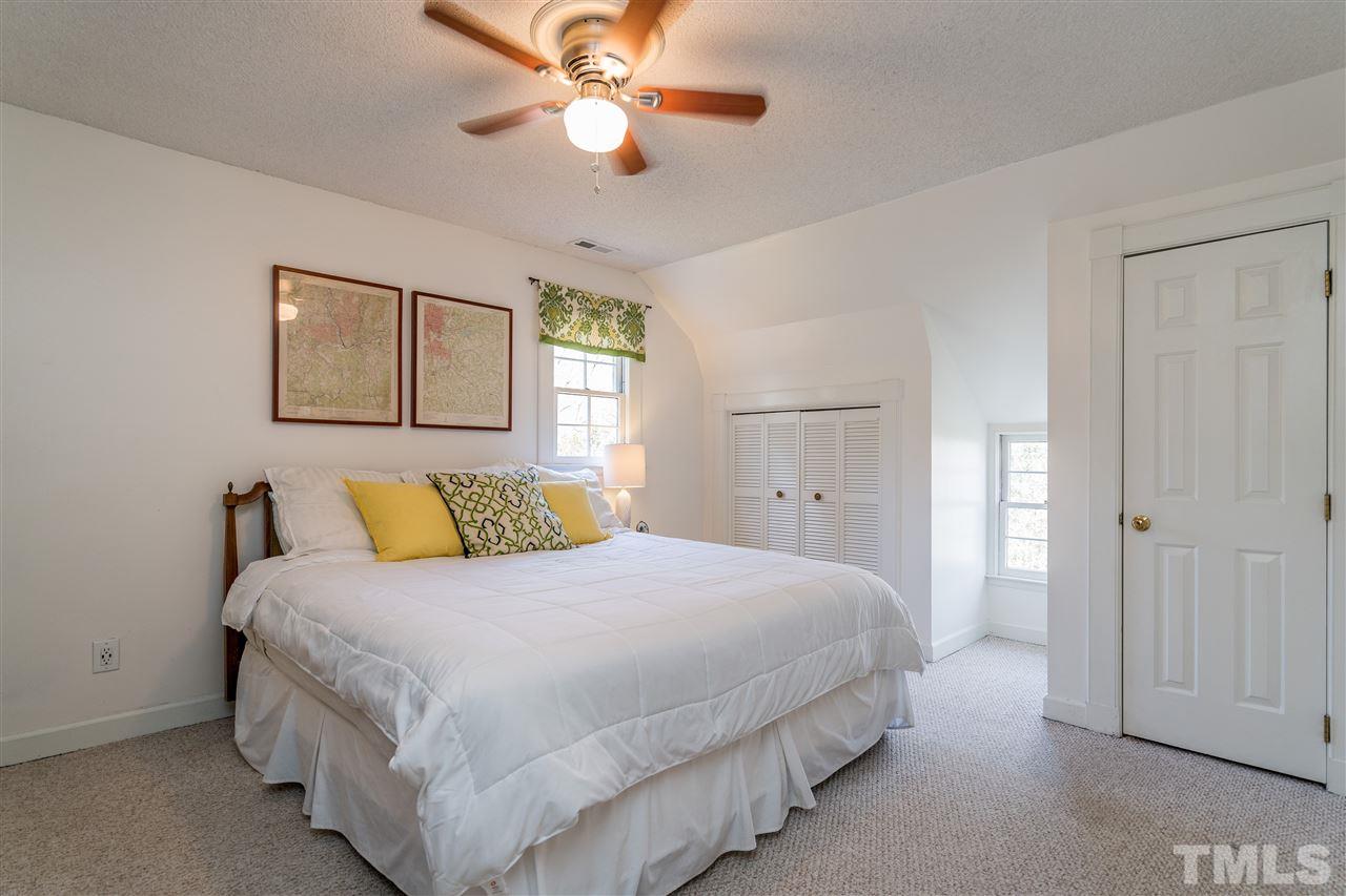 2220 Oxford Road Raleigh, NC 27608 - Photo 20 of 29