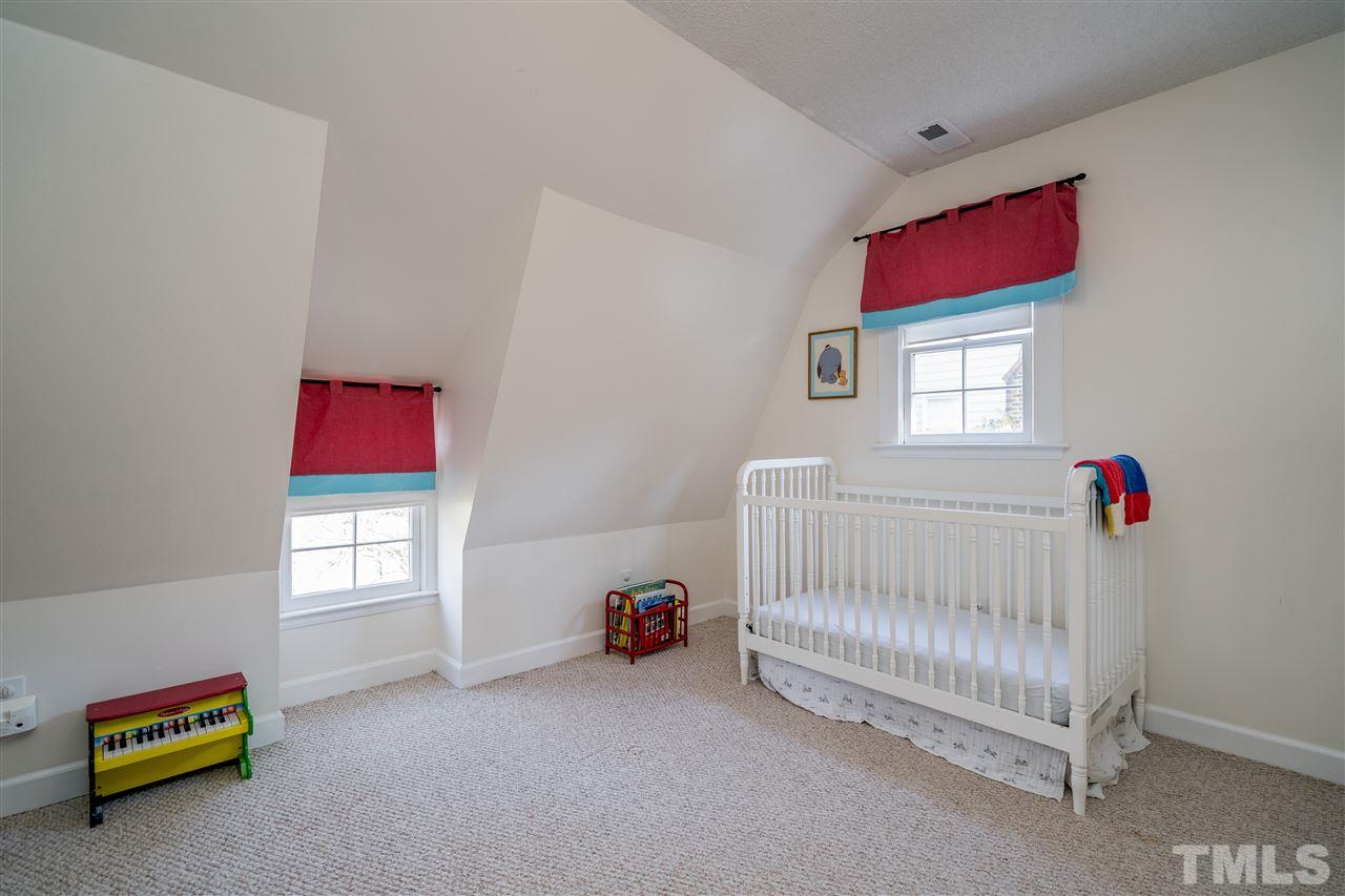 2220 Oxford Road Raleigh, NC 27608 - Photo 21 of 29