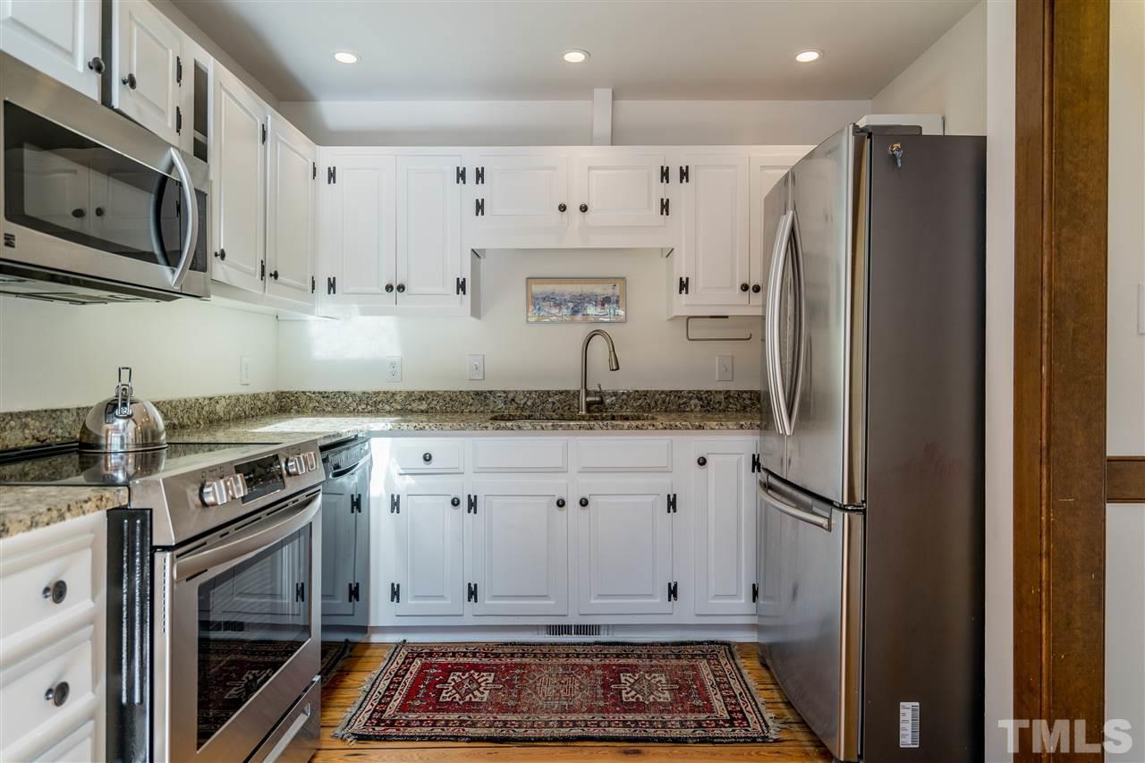 2220 Oxford Road Raleigh, NC 27608 - Photo 9 of 29
