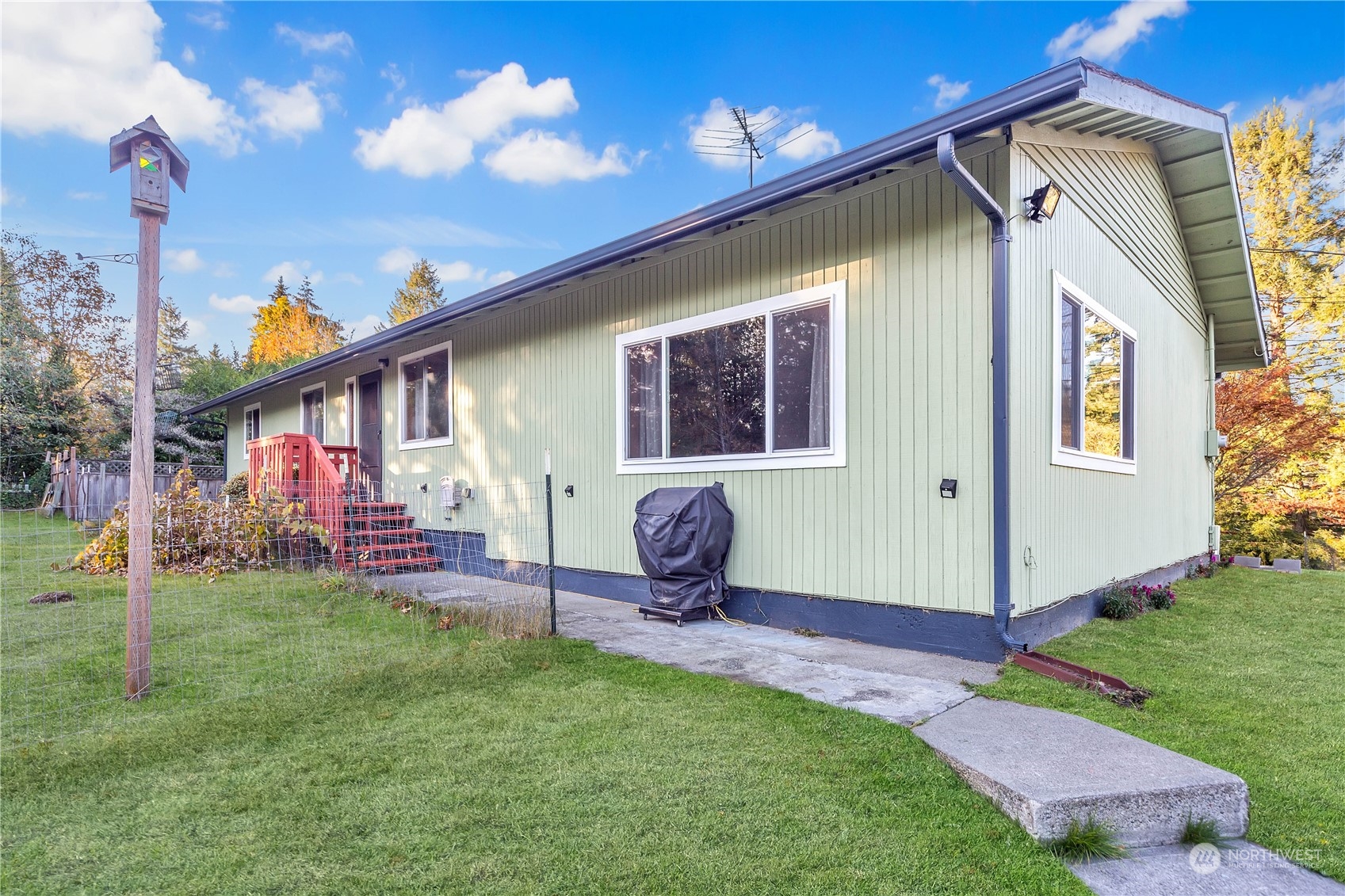 4900 Northeast Lincoln Road Poulsbo, WA 98370 - Photo 2 of 40 Gallery Image 2