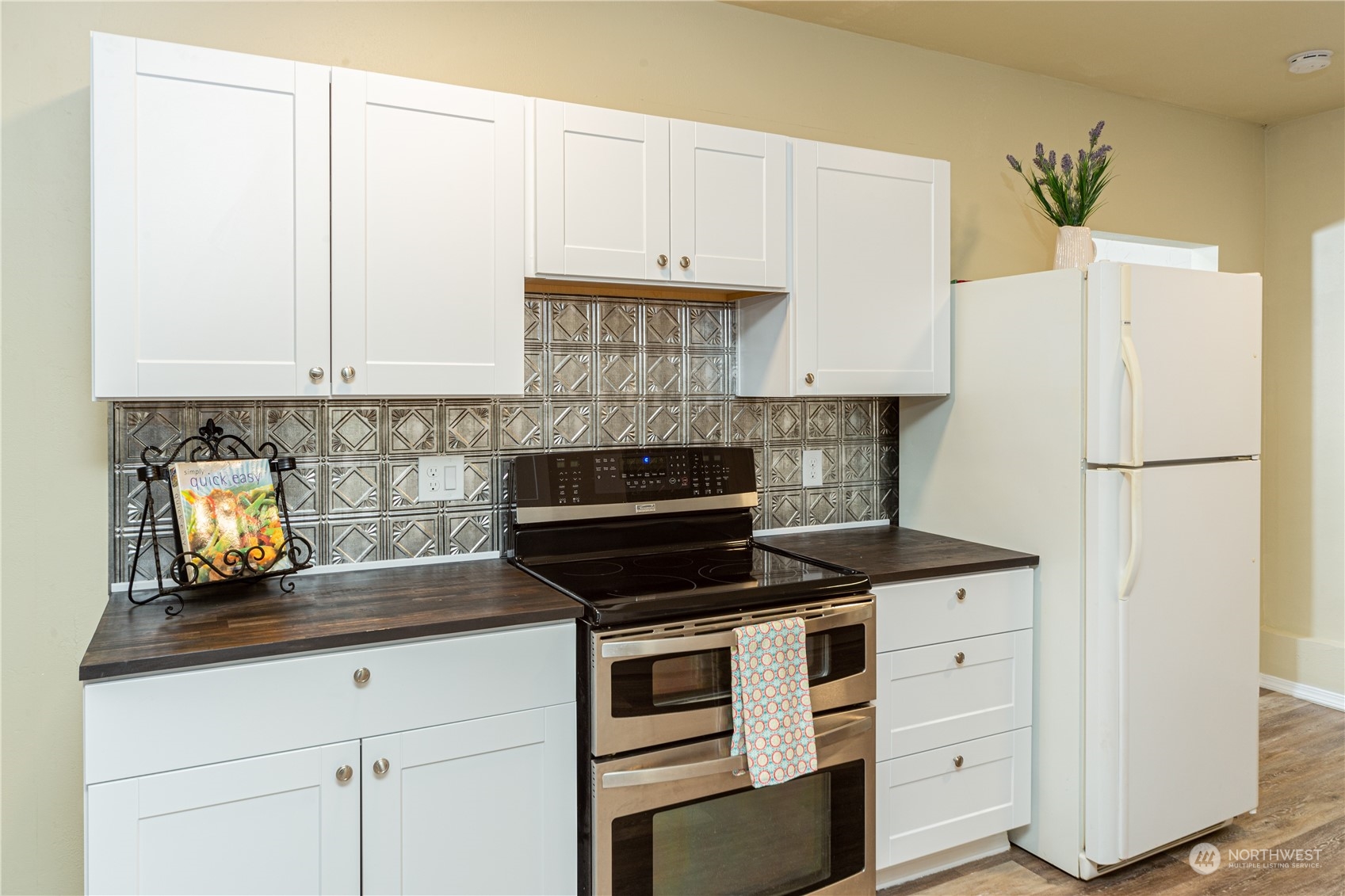 4900 Northeast Lincoln Road Poulsbo, WA 98370 - Photo 30 of 40 Gallery Image 30