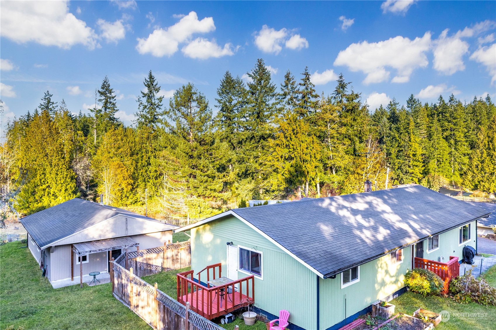 4900 Northeast Lincoln Road Poulsbo, WA 98370 - Photo 37 of 40 Gallery Image 37
