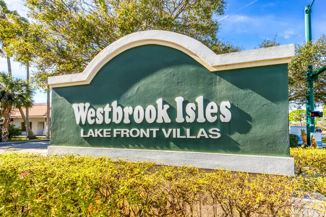 $235,000 | 1143 Swan Lake Circle, Unit 601, Port St. Lucie, FL 34986