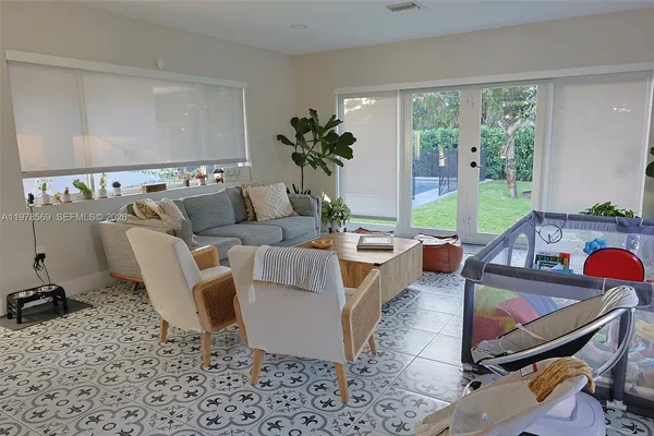 $7,500 | 10804 Northwest 2nd Avenue, Miami Shores, FL 33168