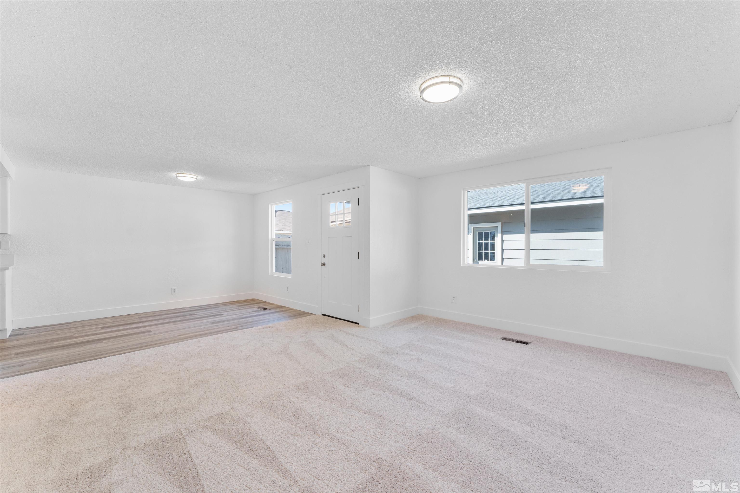 5218 Echo Avenue Reno, NV 89506 - Photo 11 of 40 Photo 11