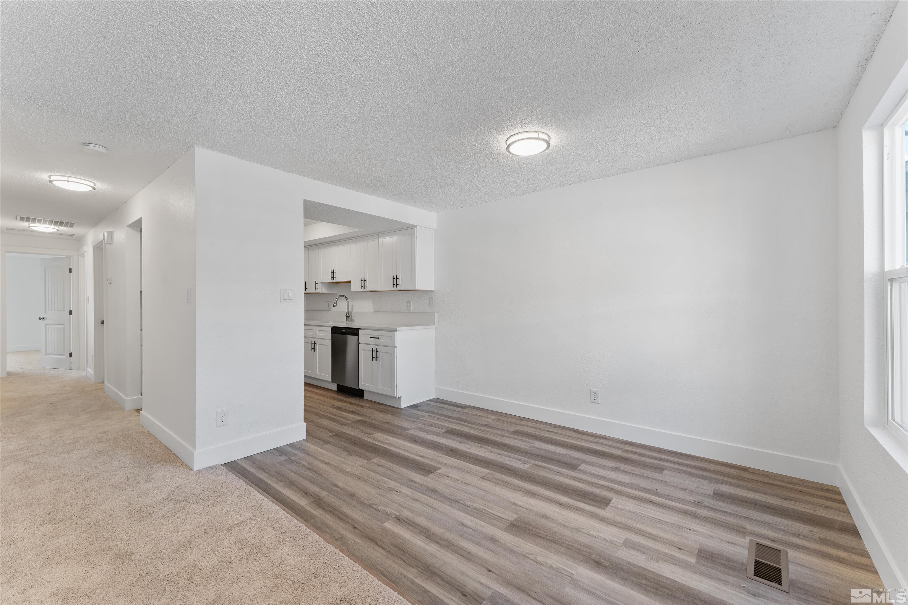 5218 Echo Avenue Reno, NV 89506 - Photo 15 of 40 Photo 15