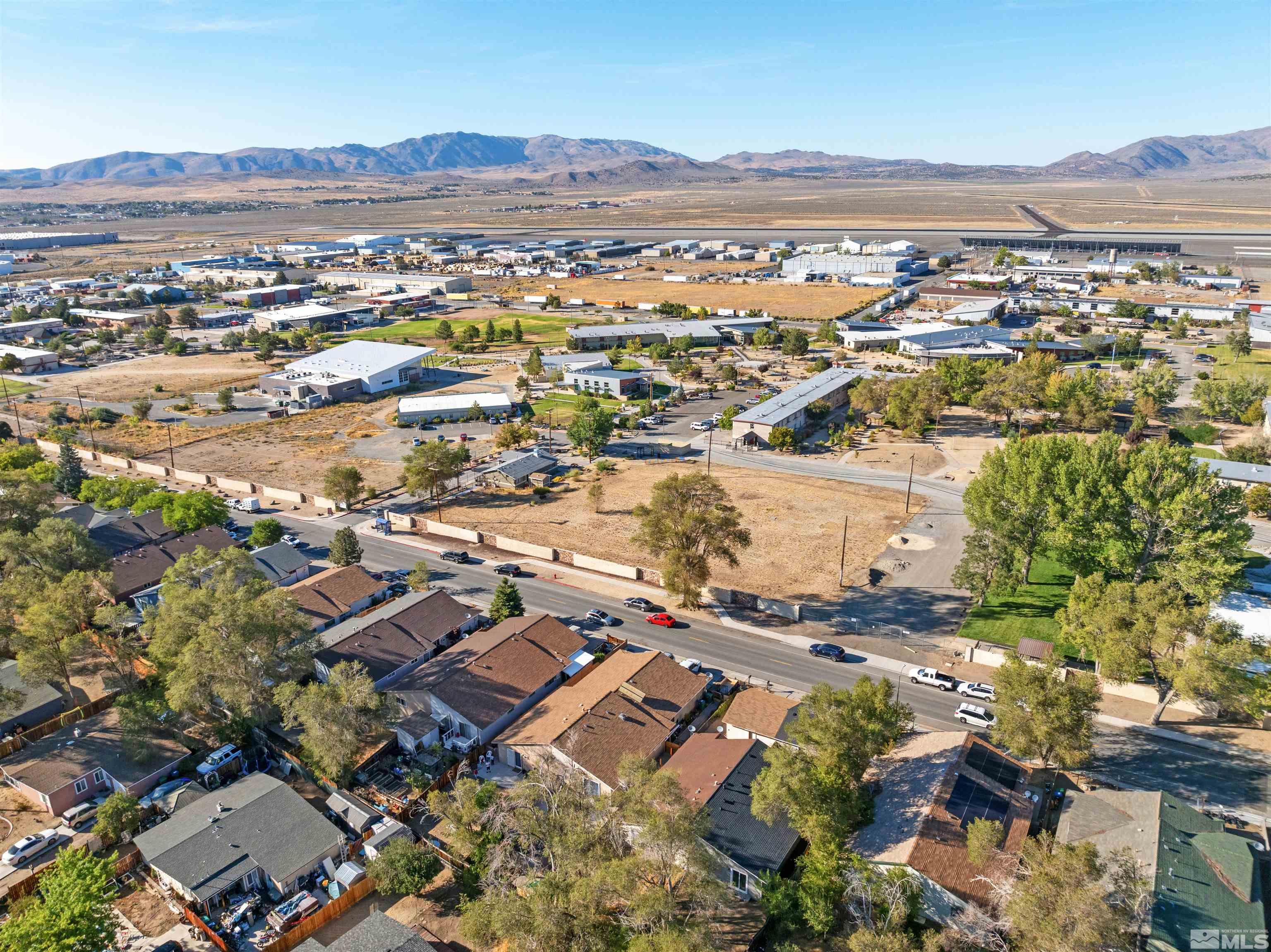5218 Echo Avenue Reno, NV 89506 - Photo 5 of 40 Photo 5