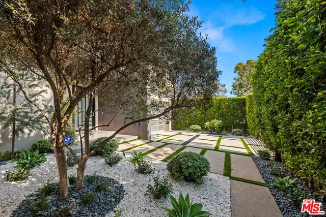 $24,000 | 6617 Lindenhurst Avenue, Los Angeles, CA 90048