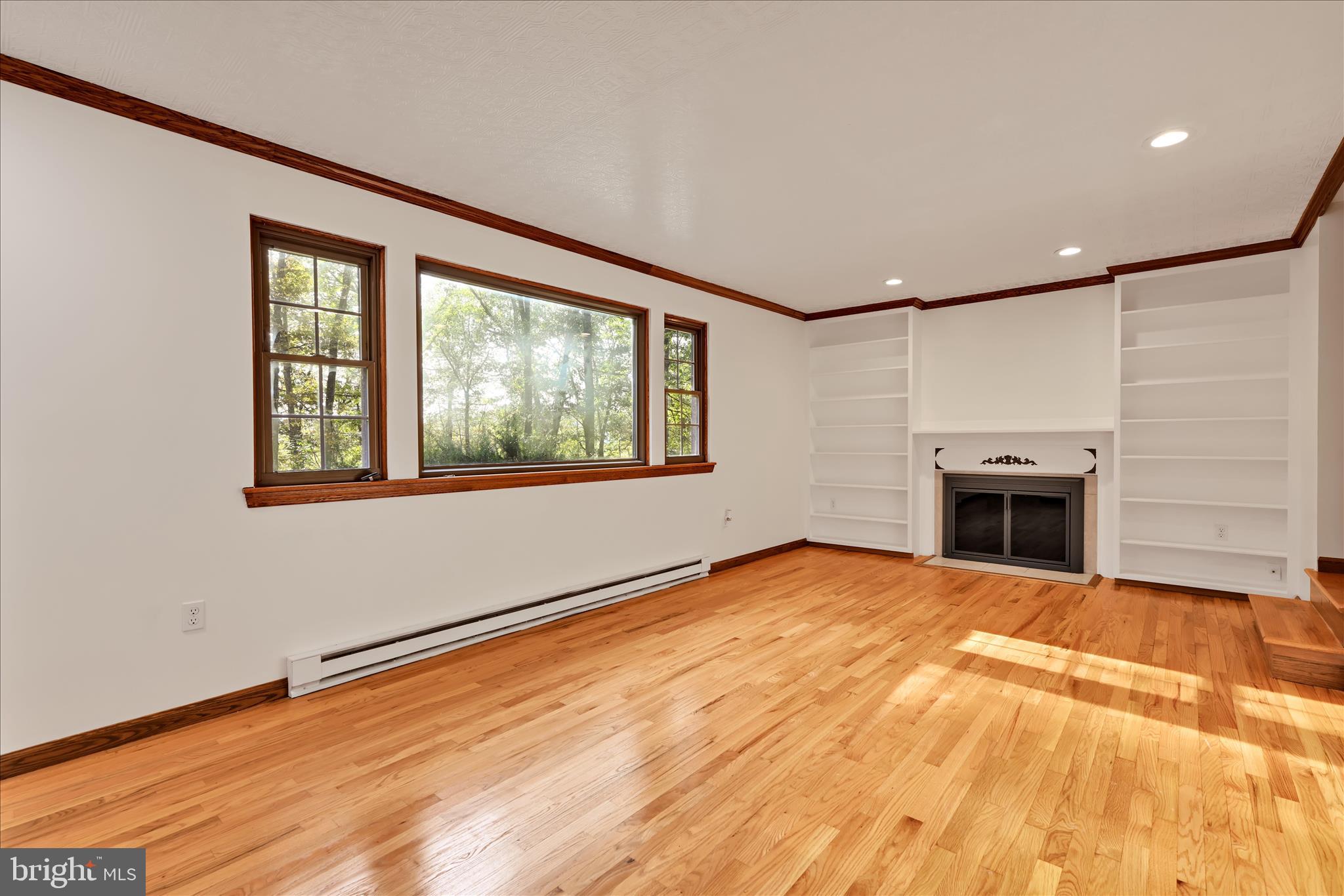 40 High Road Ashland, PA 17921 - Photo 10 of 53 Living Area