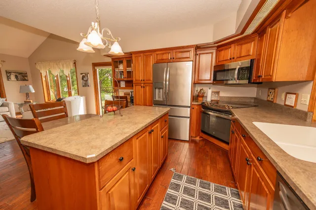 $729,000 | 555 10th Street Southeast, Benson, MN 56215