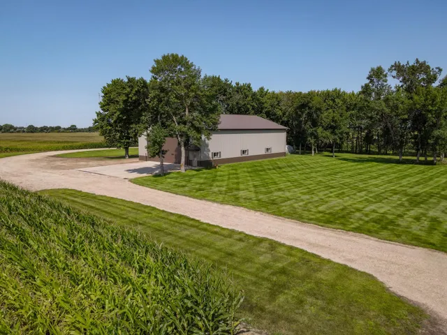 $729,000 | 555 10th Street Southeast, Benson, MN 56215