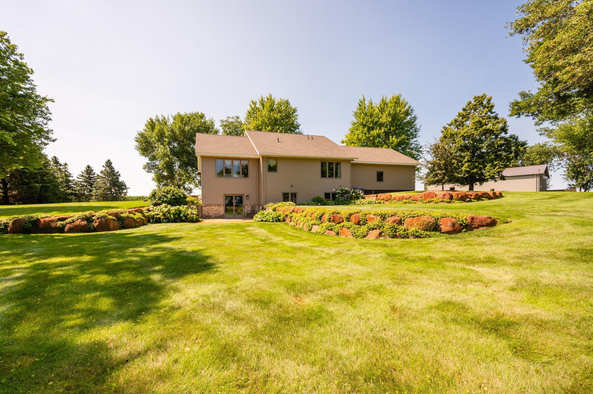 555 10th Street Southeast Benson, MN 56215 - Photo 8 of 89