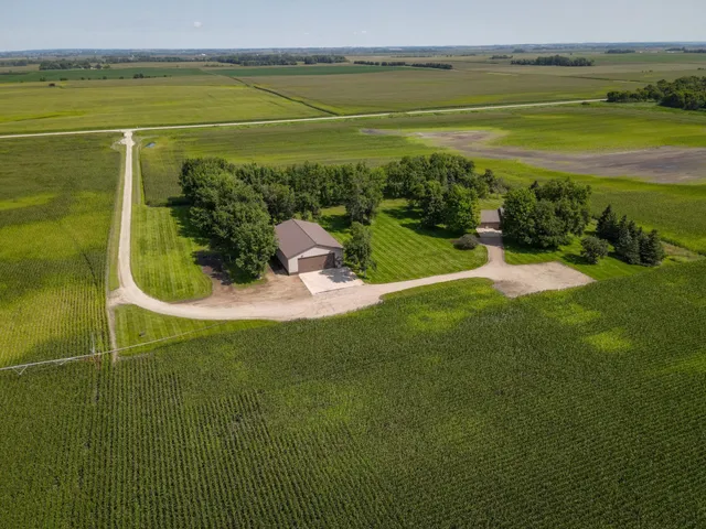 $729,000 | 555 10th Street Southeast, Benson, MN 56215