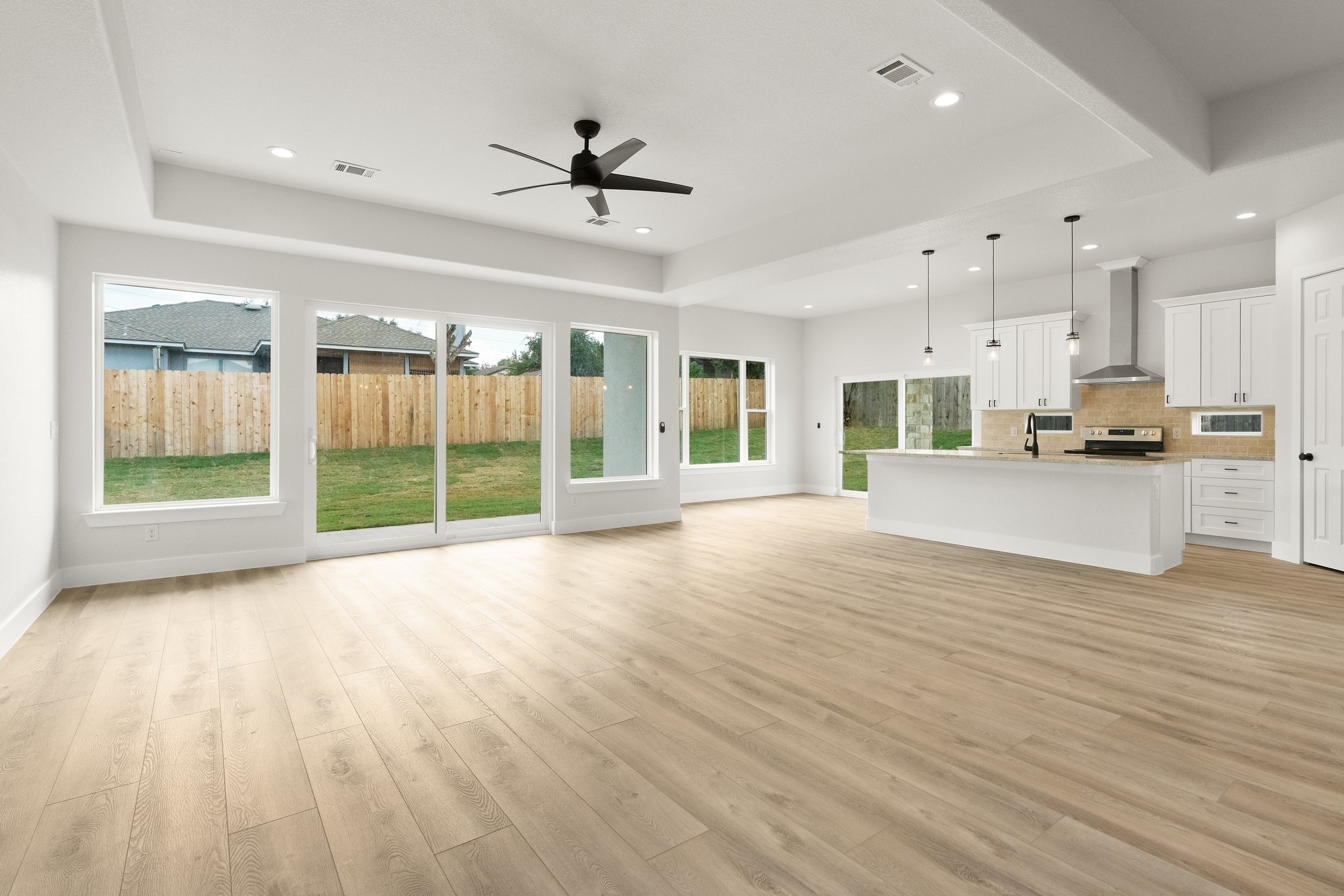 20405 Sunset Strip Lago Vista, TX 78645 - Photo 4 of 25