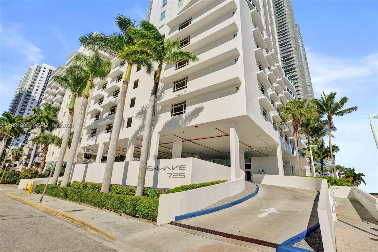 725 Northeast 22nd Street, Unit 9E Miami, FL 33137 - Photo 12 of 41