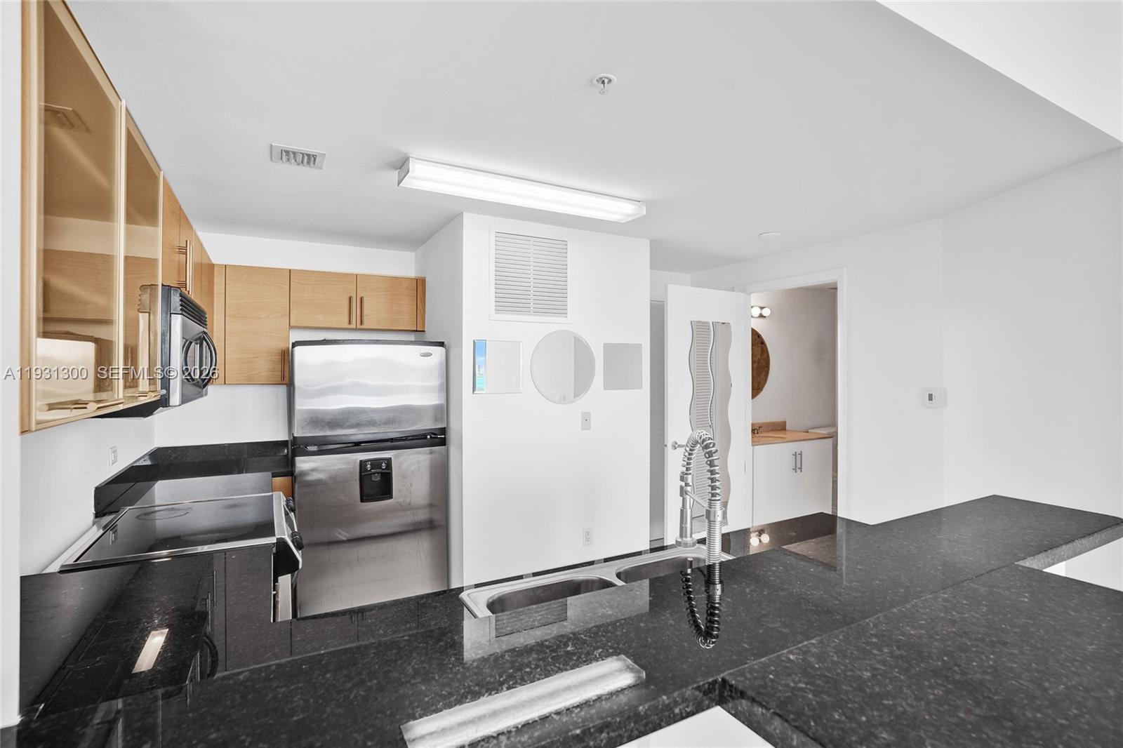 725 Northeast 22nd Street, Unit 9E Miami, FL 33137 - Photo 14 of 41