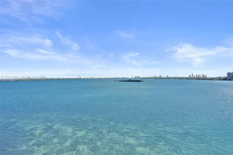 $515,000 | 725 Northeast 22nd Street, Unit 9E, Miami, FL 33137