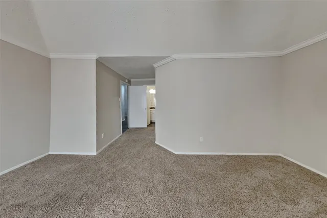 $2,300 | 2515 Chestnut Circle, Pearland, TX 77584