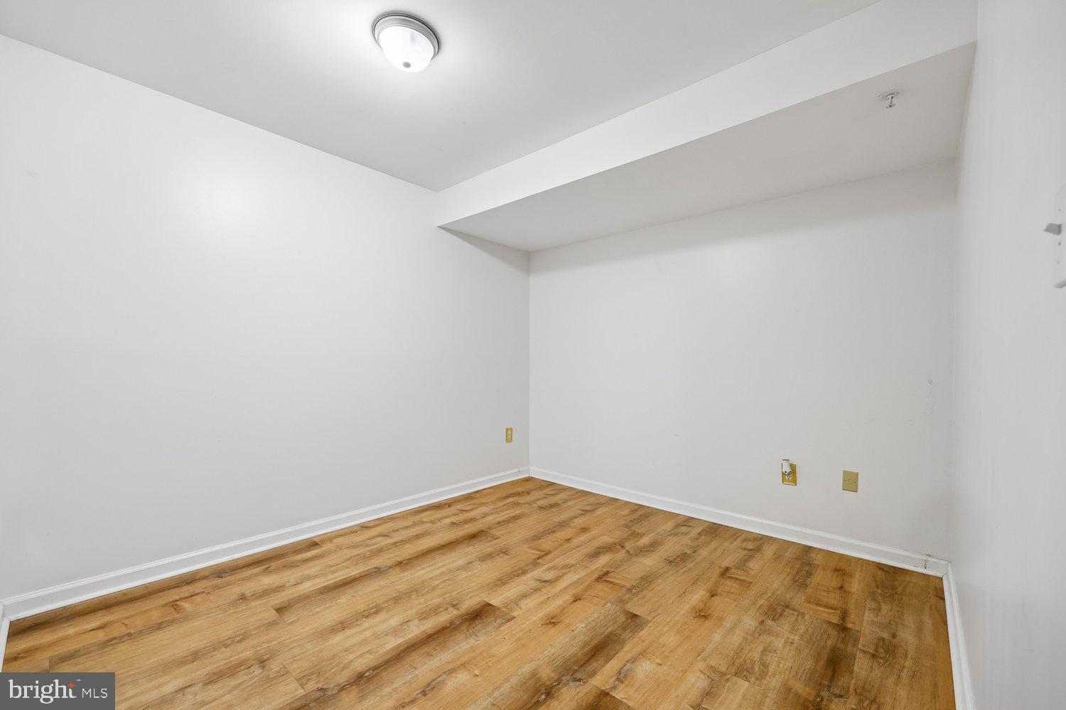 4616 Ripley Manor Terrace Olney, MD 20832 - Photo 10 of 35 Bonus Room