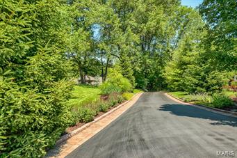 12661 Rott Road Sunset Hills, MO 63127 - Photo 3 of 45 Gallery Image 3