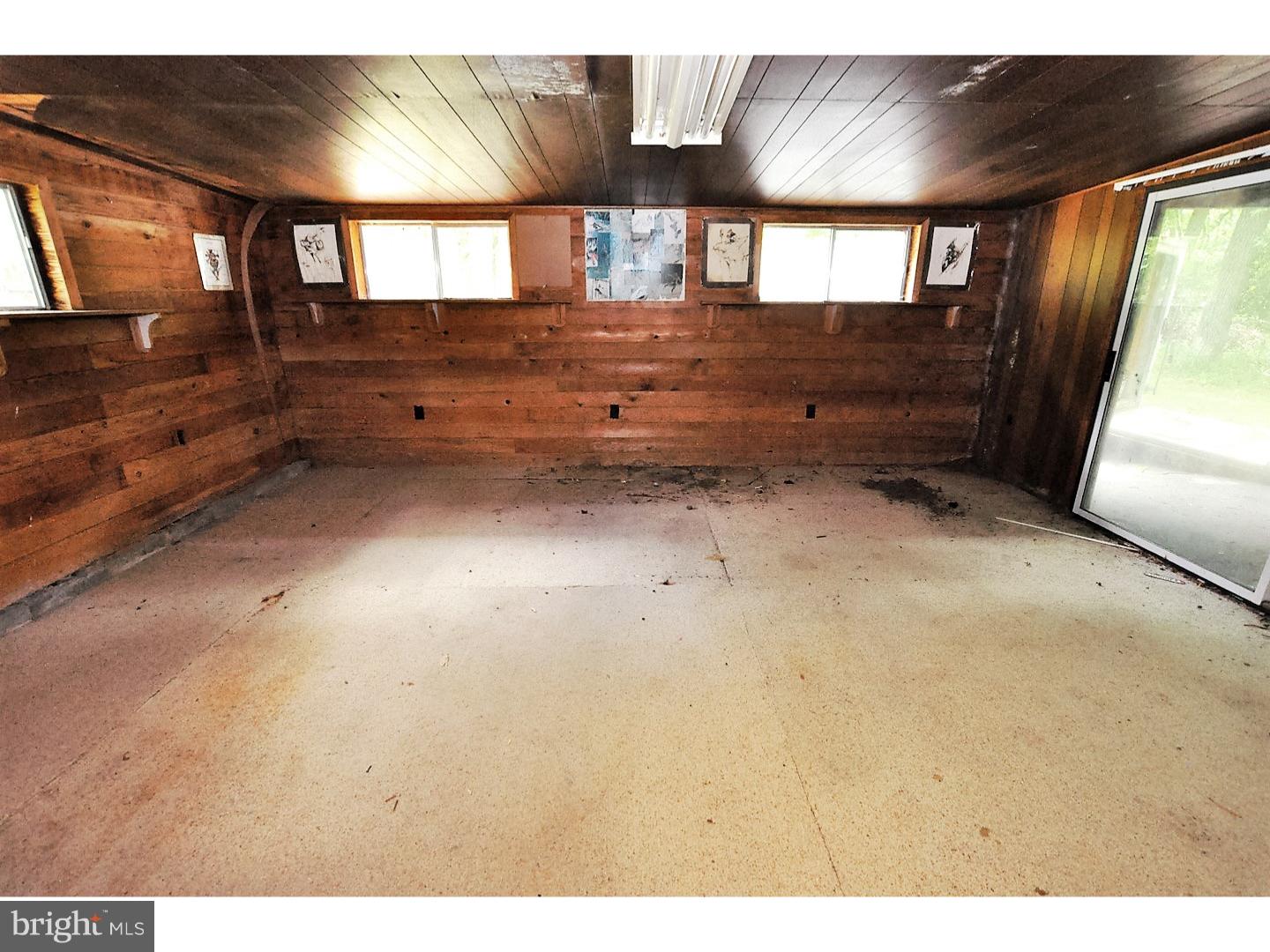 449 New Road Southampton, NJ 08088 - Photo 21 of 22 Garage