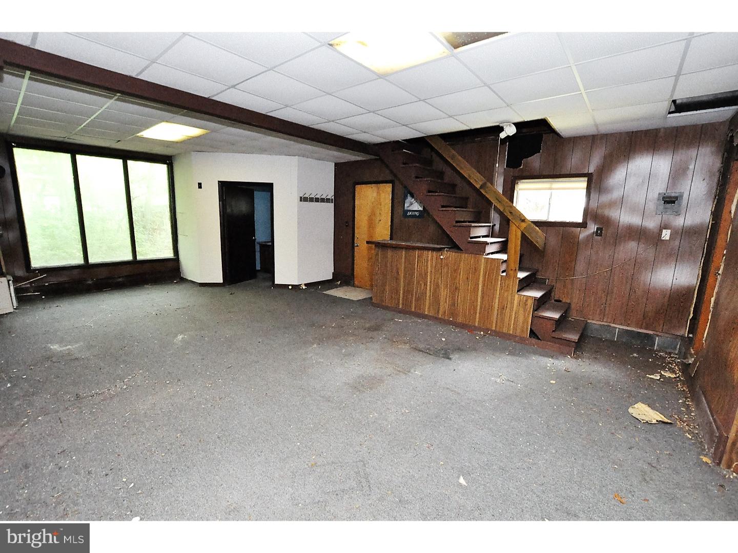 449 New Road Southampton, NJ 08088 - Photo 22 of 22 Garage