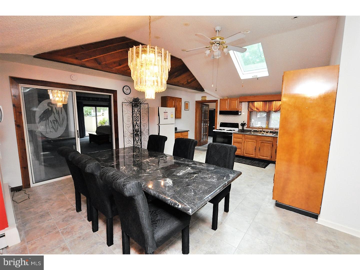 449 New Road Southampton, NJ 08088 - Photo 6 of 22 Dining Room