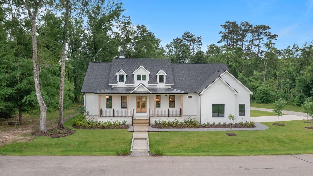 641 Loggers Circle Mandeville, LA 70471 - Photo 2 of 39