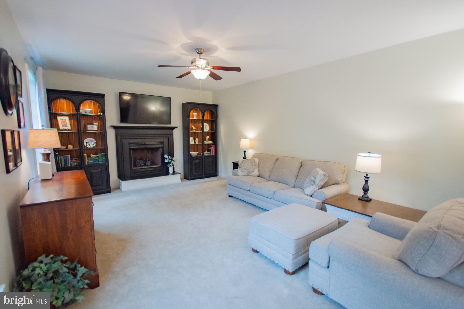 567 Rivanna Run Falling Waters, WV 25419 - Photo 23 of 96