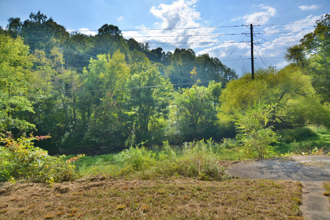 6900 Weaver Road Knoxville, TN 37931 - Photo 8 of 16 thumb_DSC_0072_1024
