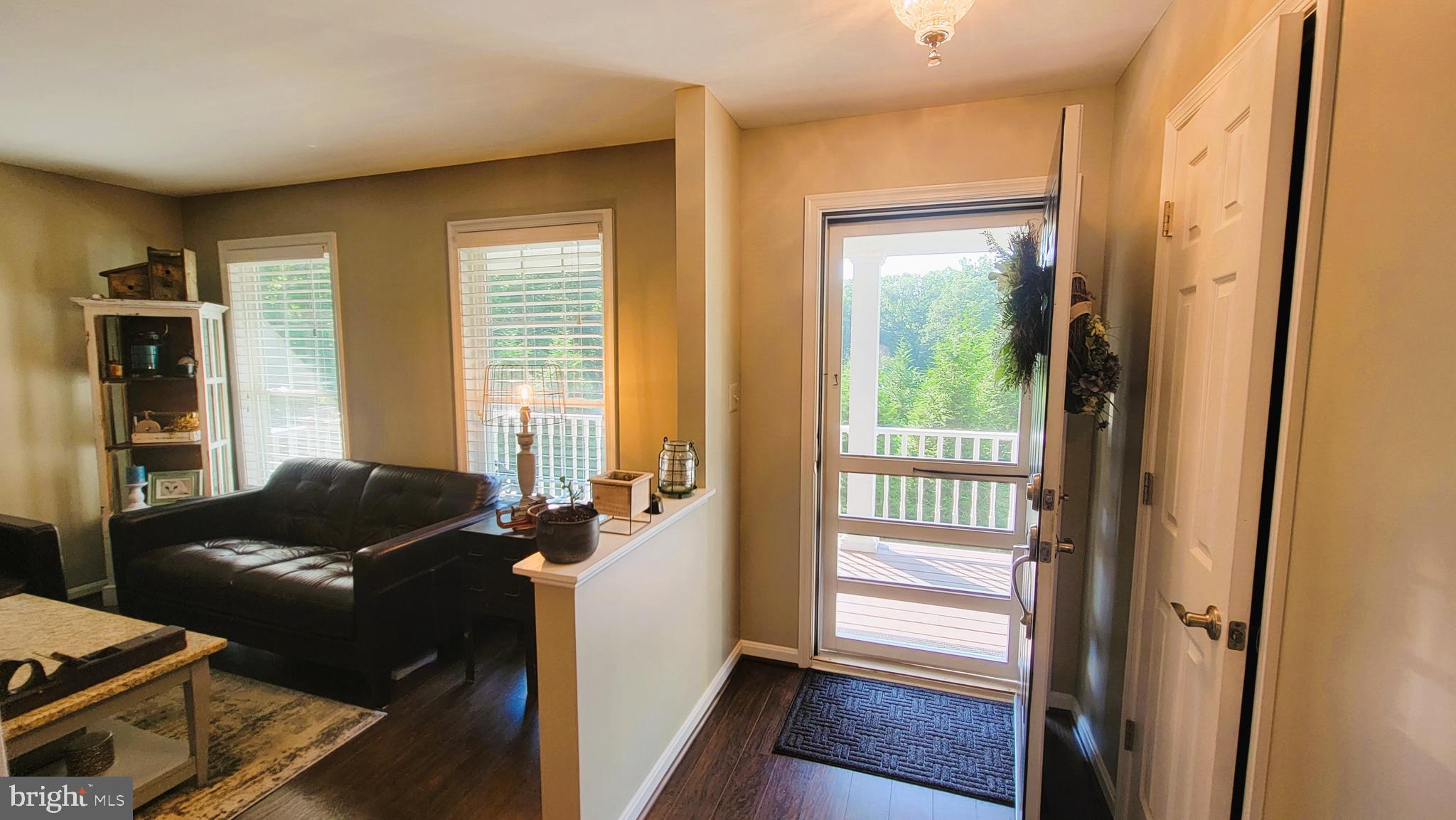 3041 Conowingo Road Street, MD 21154 - Photo 16 of 47 Main Entry Way