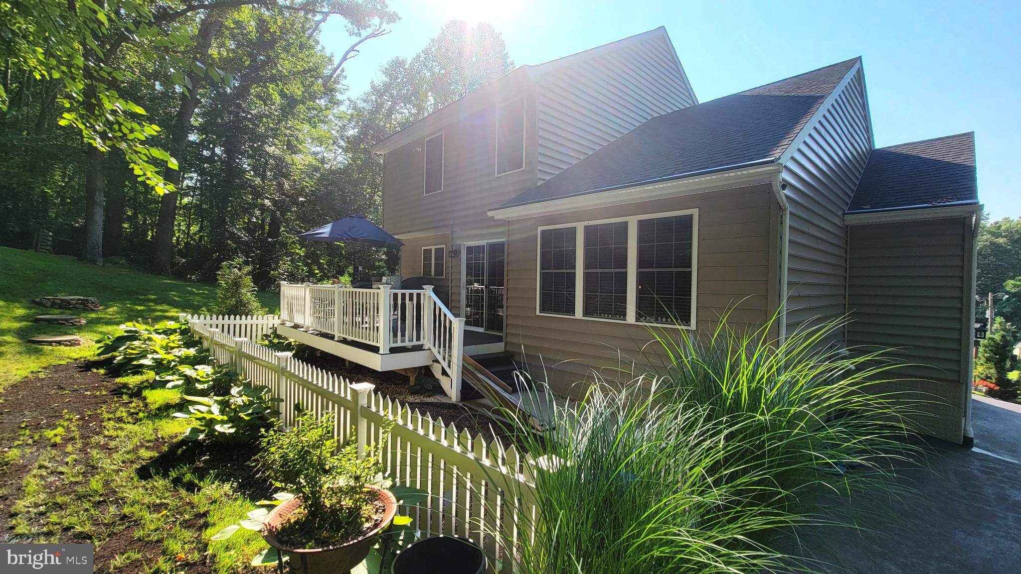 3041 Conowingo Road Street, MD 21154 - Photo 3 of 47 Back deck Exterior