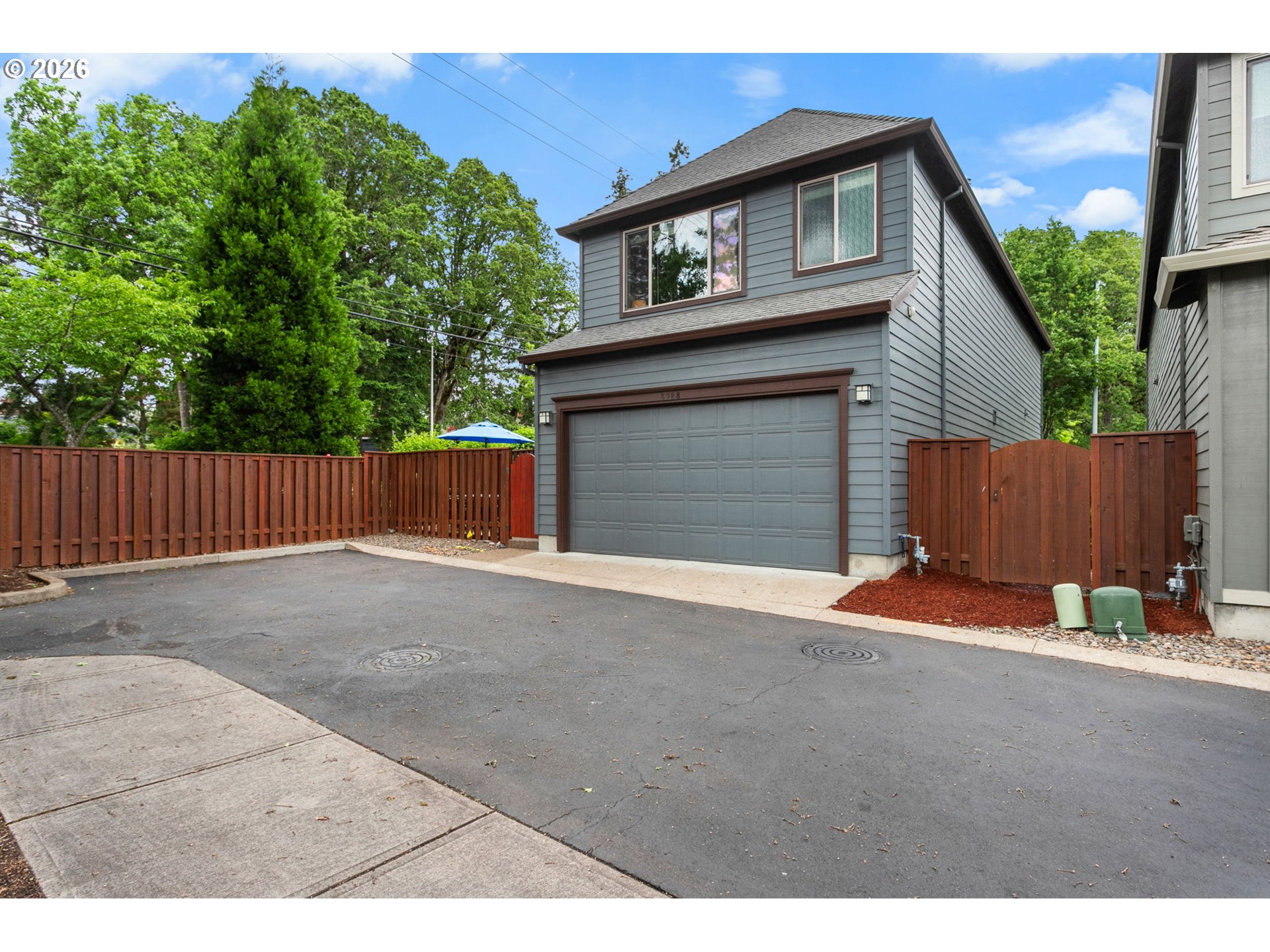 8988 Southwest Taylors Ferry Road Portland, OR 97223 - Photo 39 of 48 Garage