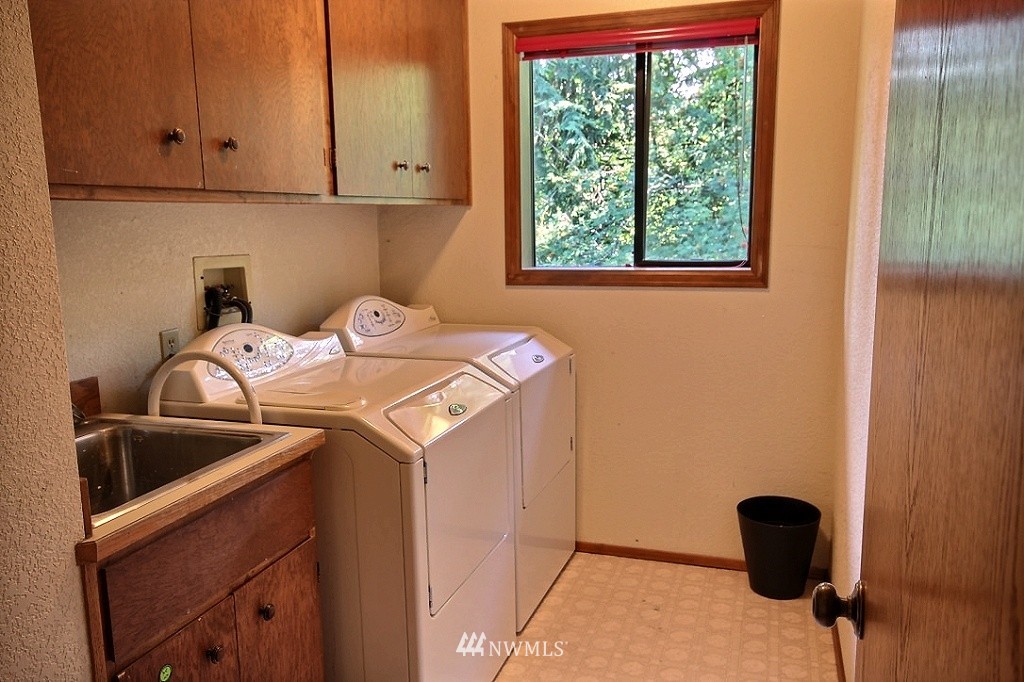 16805 Southeast 140th Street Renton, WA 98059 - Photo 16 of 25