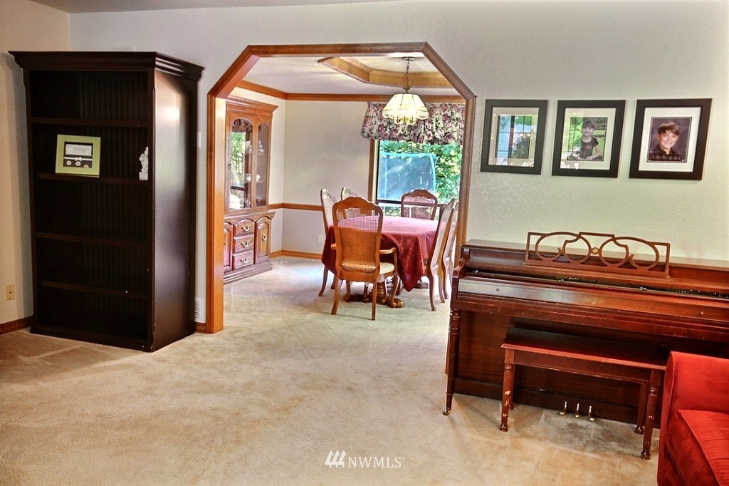 16805 Southeast 140th Street Renton, WA 98059 - Photo 7 of 25