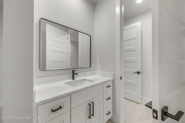 $999,999 | 4721 Blossom Ridge Place, Grant Valkaria, FL 32949