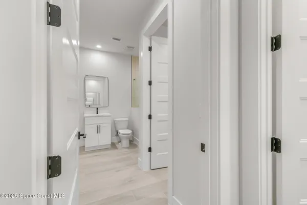 $999,999 | 4721 Blossom Ridge Place, Grant Valkaria, FL 32949