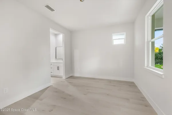 $999,999 | 4721 Blossom Ridge Place, Grant Valkaria, FL 32949