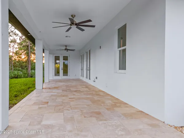 $999,999 | 4721 Blossom Ridge Place, Grant Valkaria, FL 32949