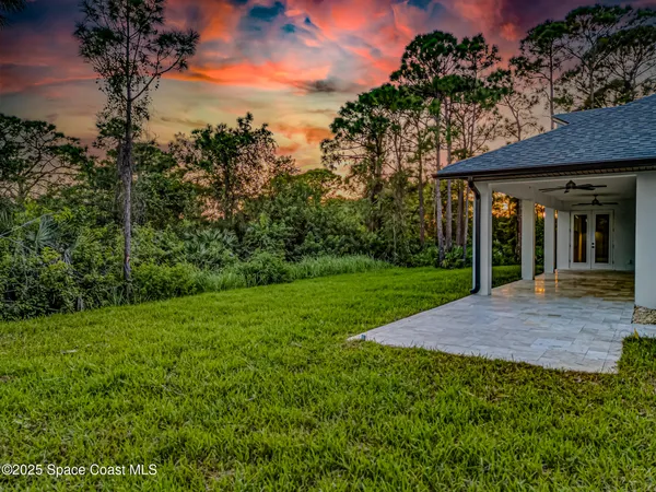 $999,999 | 4721 Blossom Ridge Place, Grant Valkaria, FL 32949