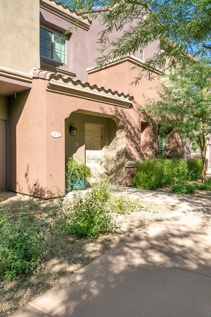 3935 East Rough Rider Road, Unit 1371 Phoenix, AZ 85050 - Photo 6 of 48 Welcome Home!