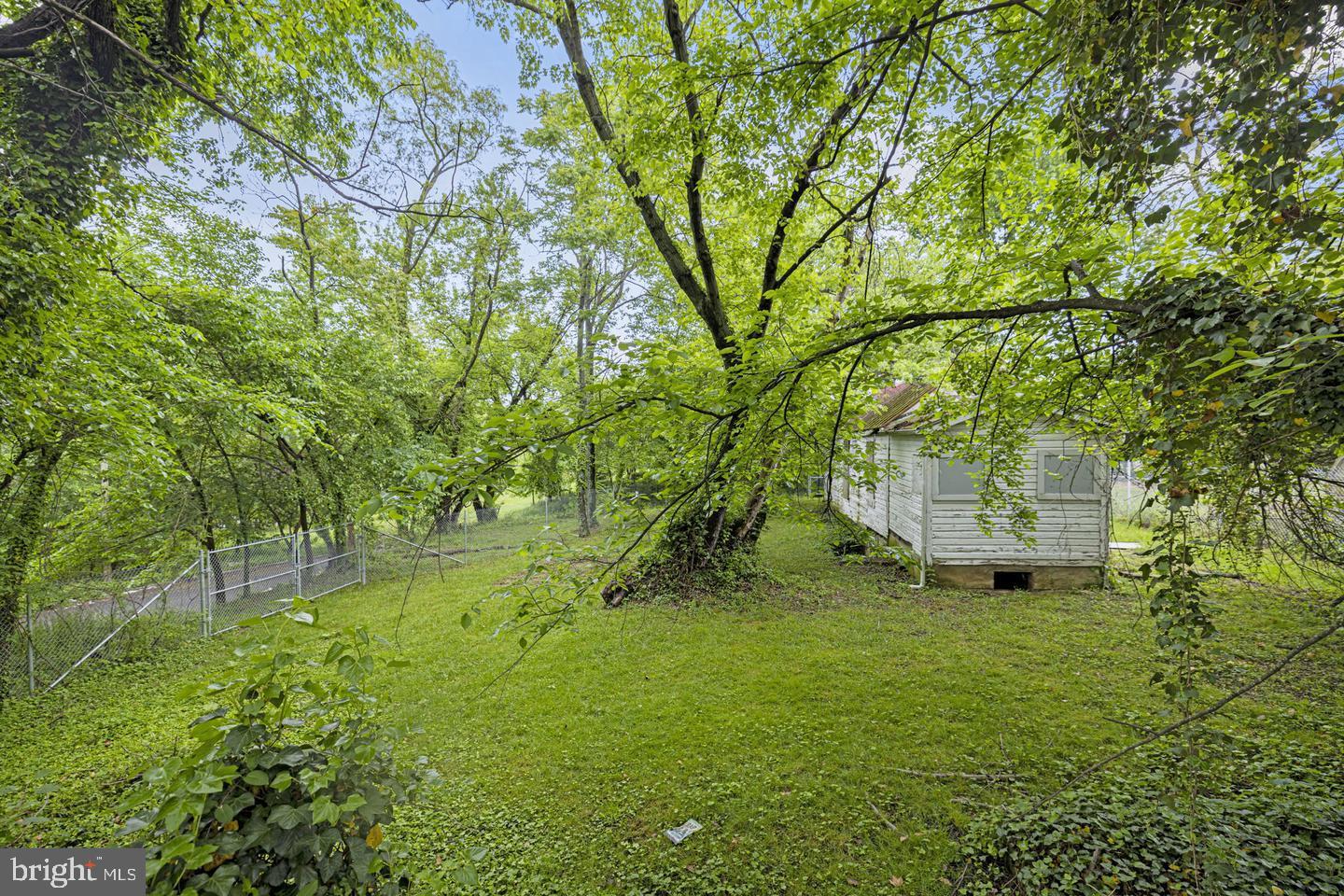 3105 22nd Street Southeast Washington, DC 20020 - Photo 4 of 11