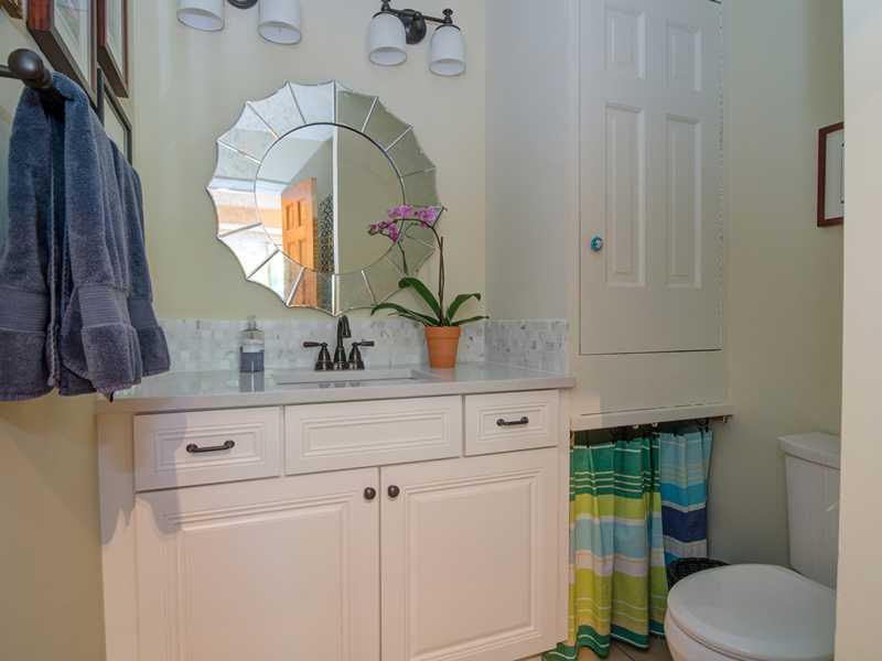 35 McAuley Road Cape Elizabeth, ME 04107 - Photo 20 of 34 Bathroom.