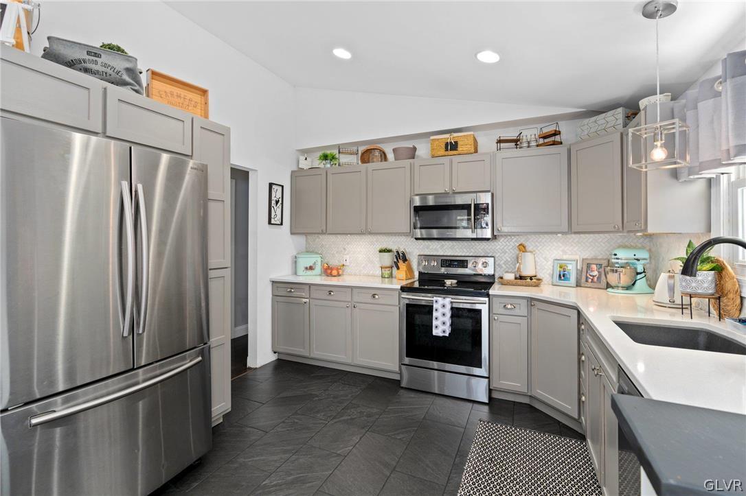 1180 Bangor Road Nazareth, PA 18064 - Photo 26 of 43