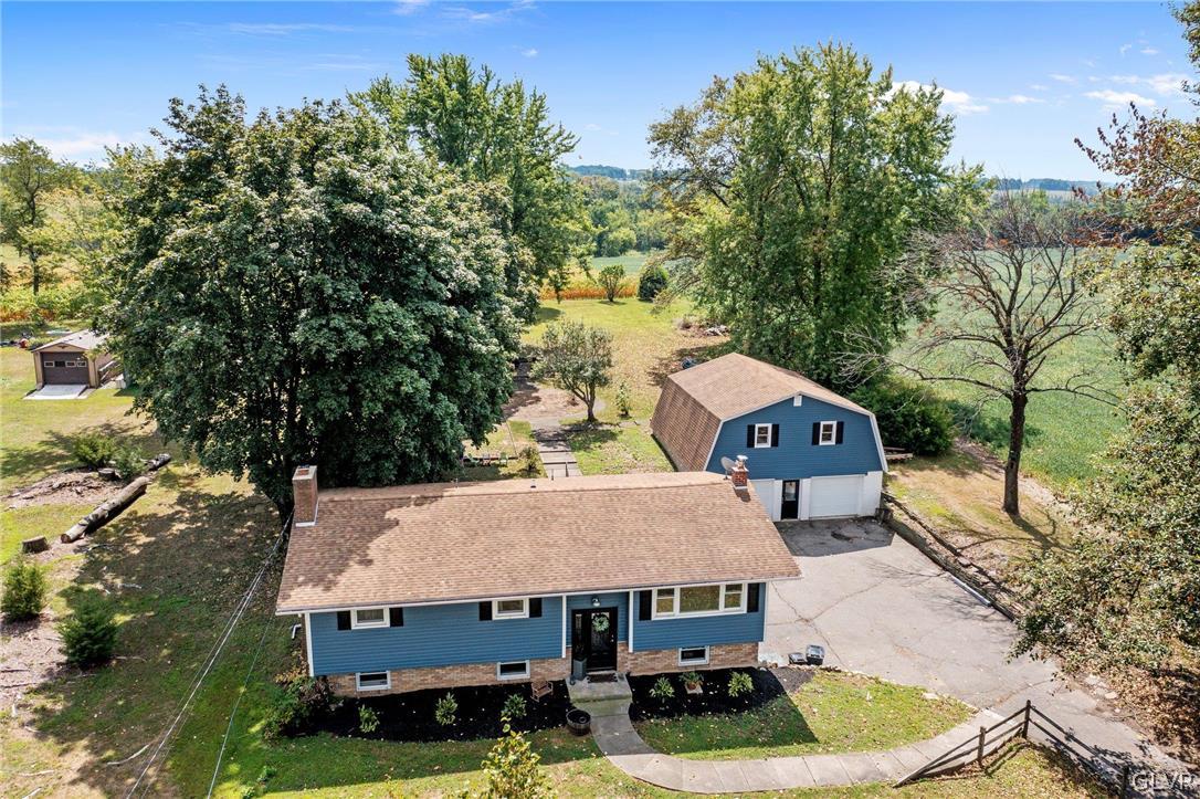 1180 Bangor Road Nazareth, PA 18064 - Photo 5 of 43