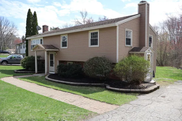 $525,000 | 9 Whitehall Terrace, Hooksett, NH 03106