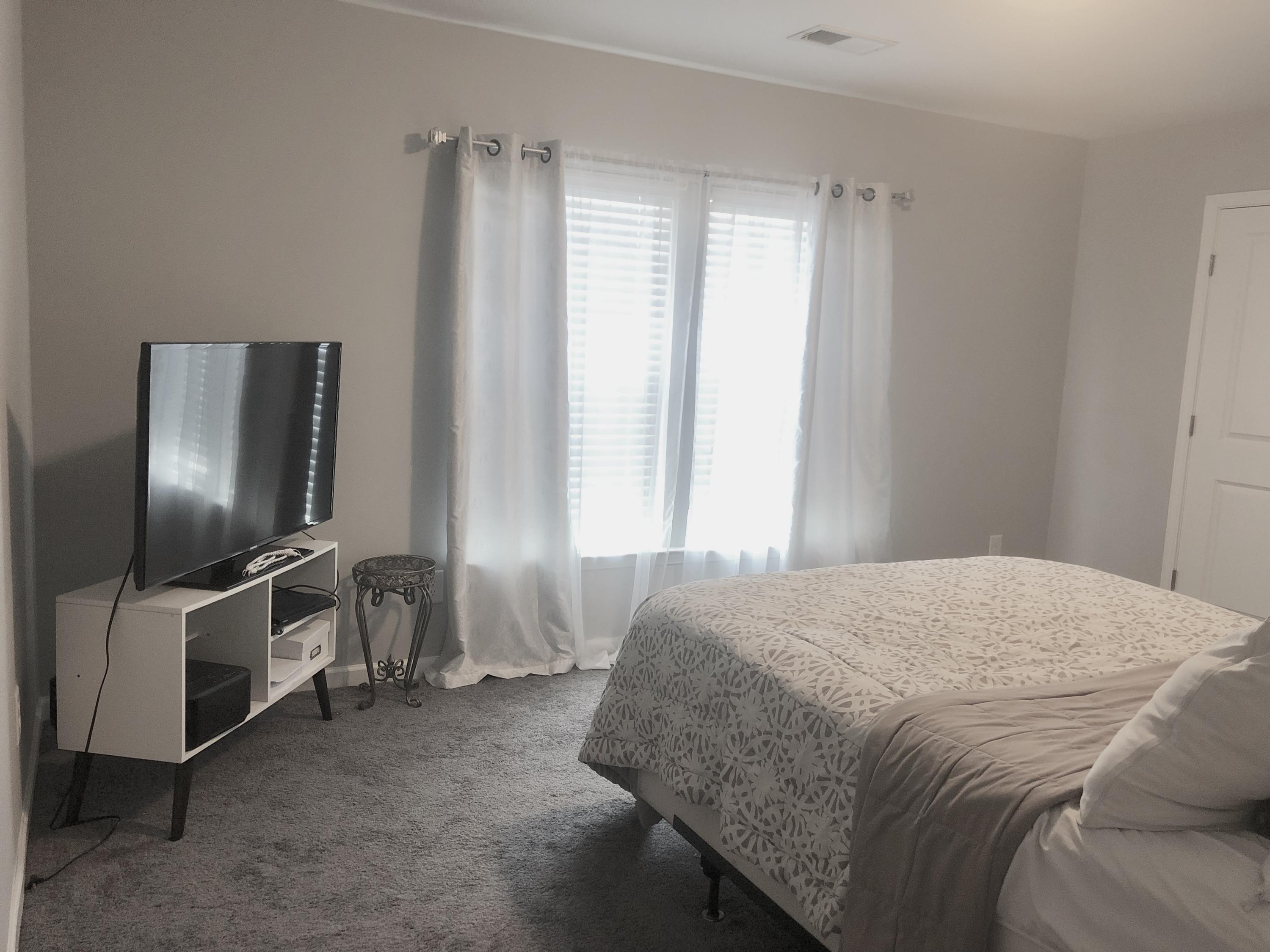 1050 Lexi Court Ladson, SC 29456 - Photo 8 of 18 31B22FC8-3A57-484C-B376-68E7AE880E76